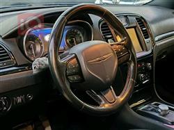 کرایسلەر 300